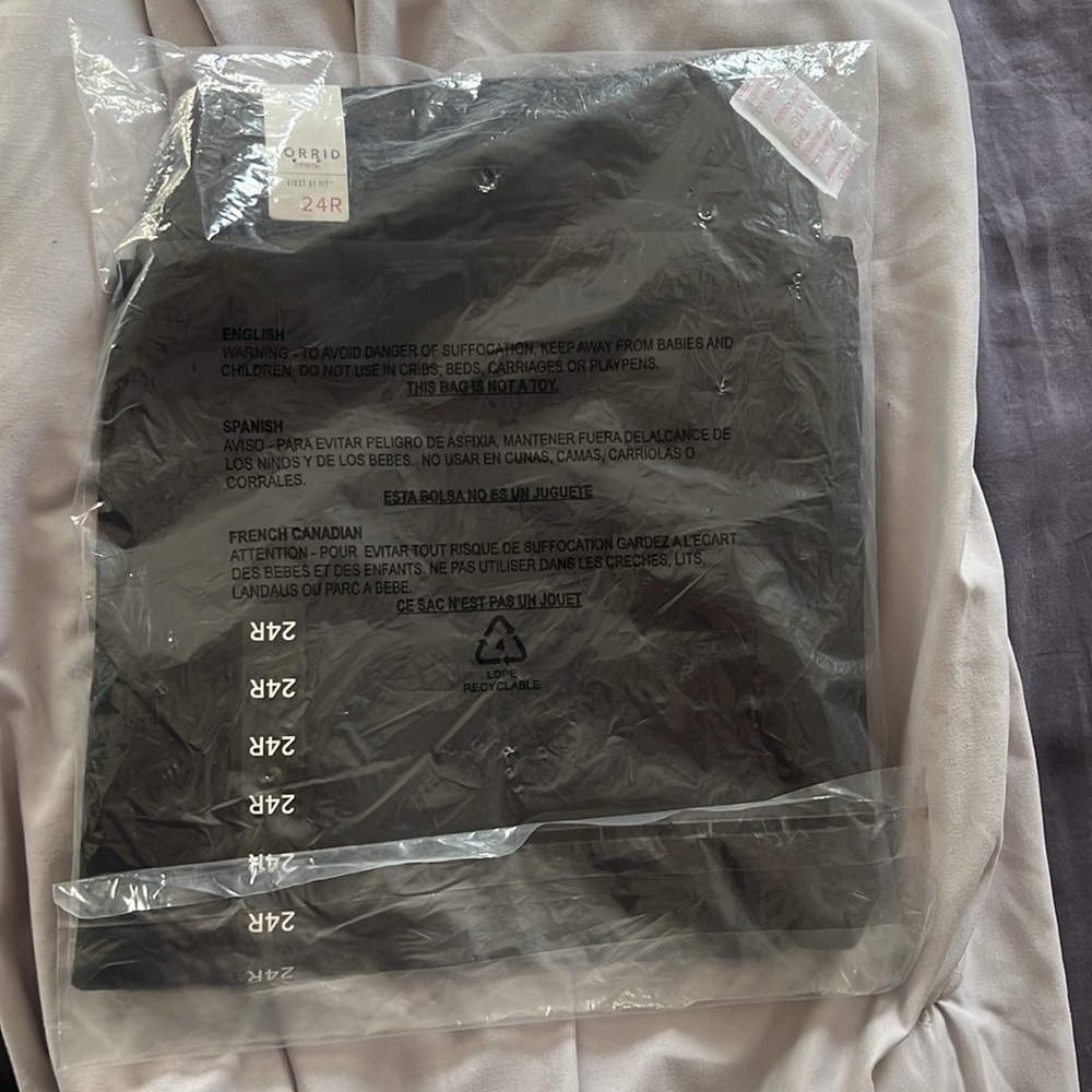 Torrid Size 24, reg inseam, black jeggings, NWT - Picture 2 of 5